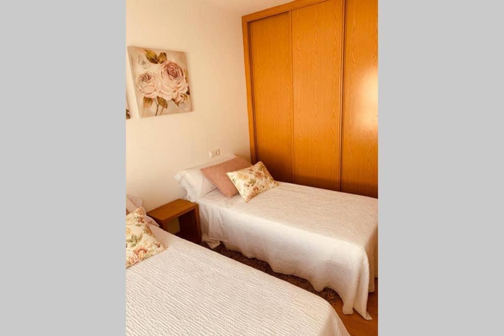 Apartamento Tara Apartment Caldas De Reis Luaran gambar