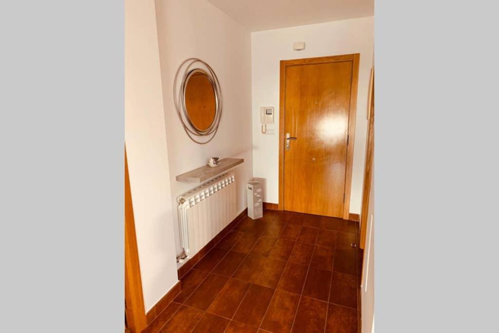 Apartamento Tara Apartment Caldas De Reis Luaran gambar